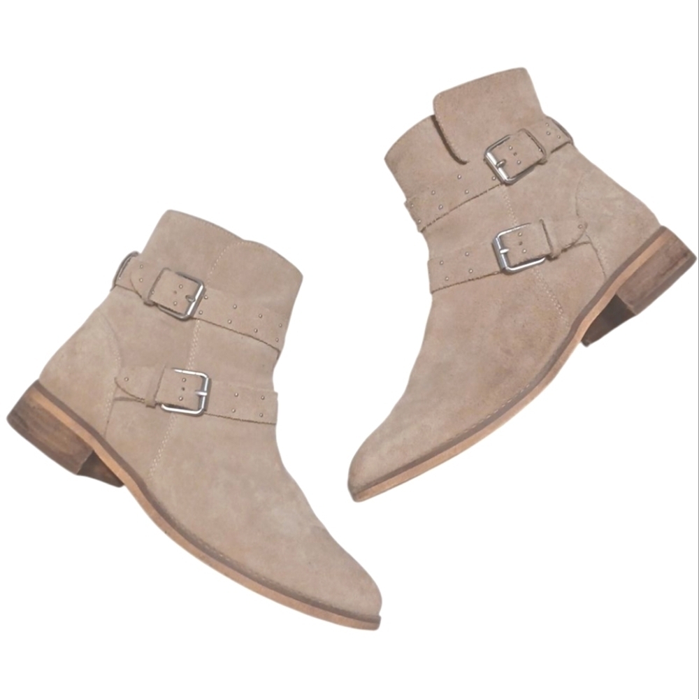 BP Tan Suede Ankle Boots Women's Western Byckled Booties size 7.5